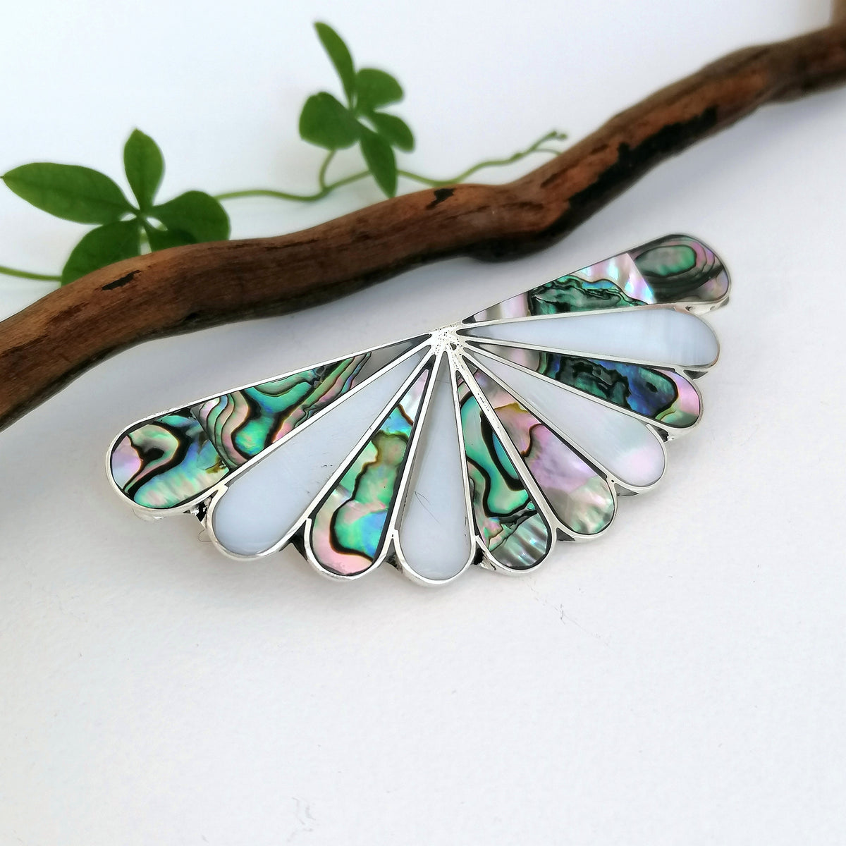 Vintage Abalone, Onyx, & Pink Quartz Barrette Abalone & Mother of Pearl Fan Barrette – Mexica Mexico main image 3