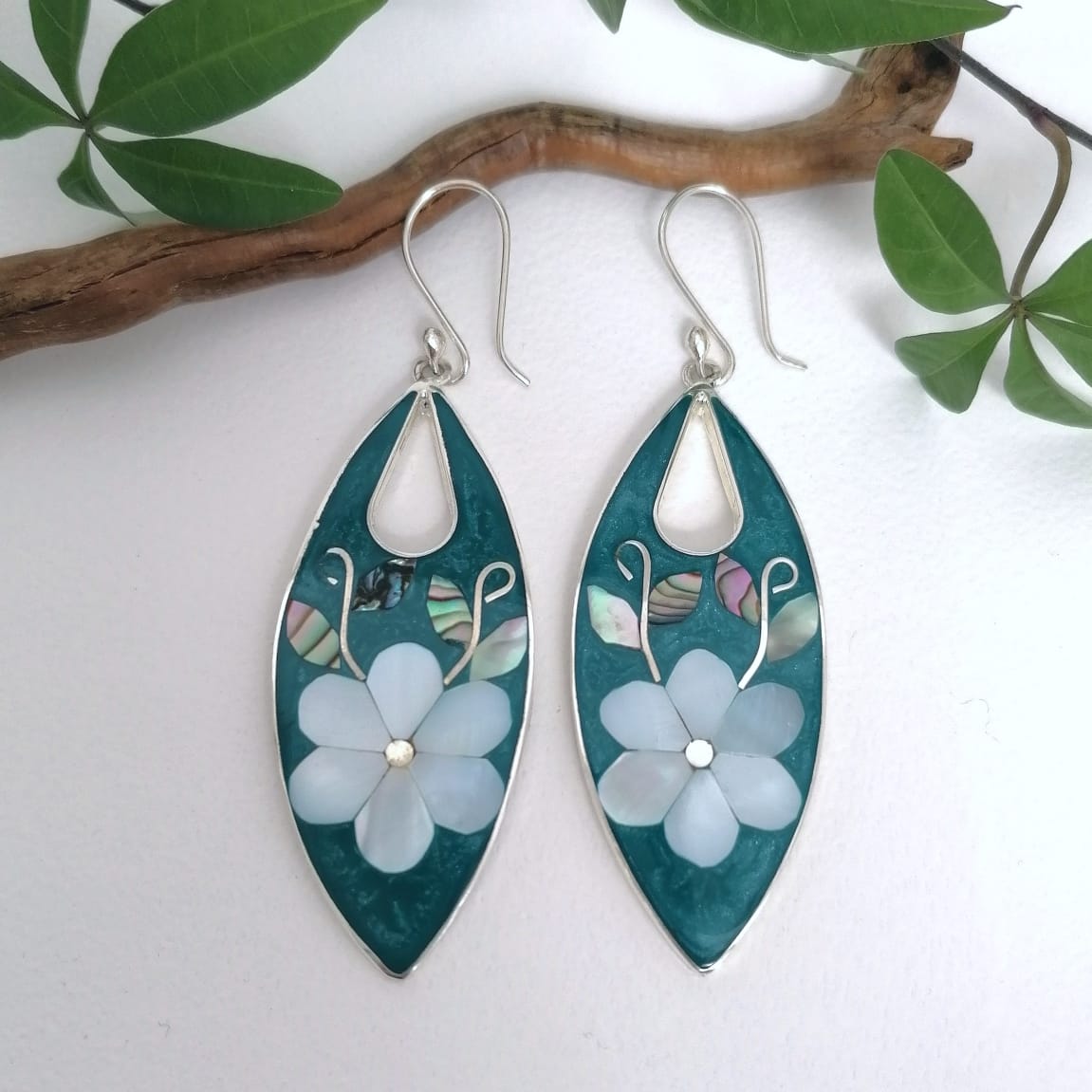 Mother of Pearl Almond Flower Earrings