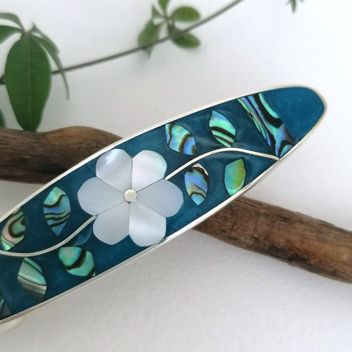 Mother of Pearl Flower Barrette
